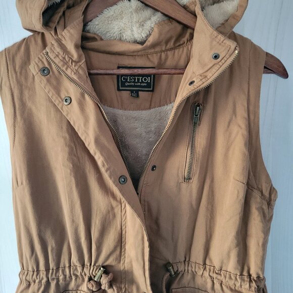C’EST TOI Women’s S Hooded Khaki/Sherpa Lined Vest, Full Front Zip & Snap Close - Picture 3 of 9